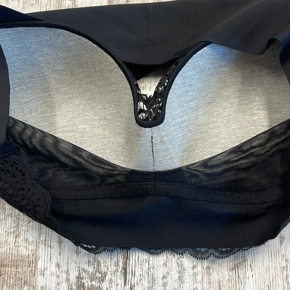 akklian black lace